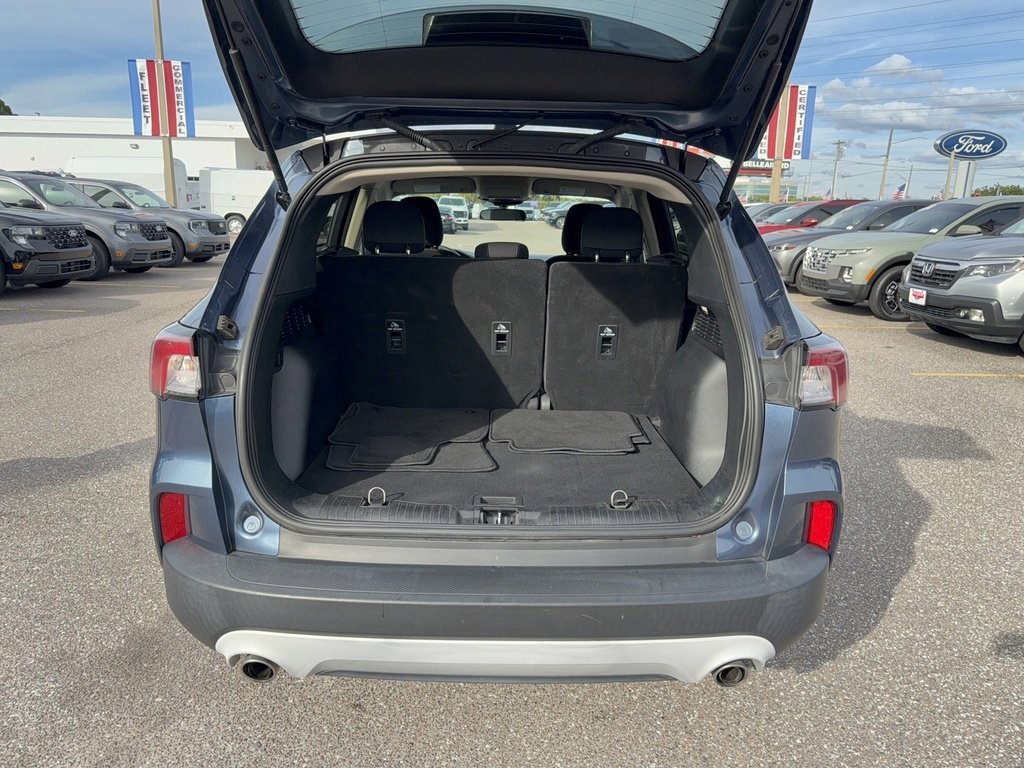 Certified 2020 Ford Escape SE image 7