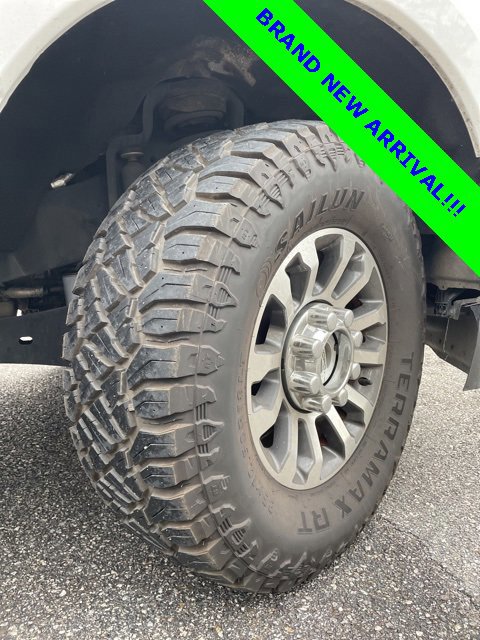 Certified 2021 Ford F250 Lariat w/ Lariat Value Package image 13