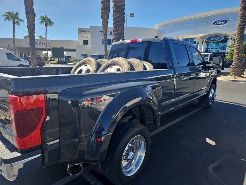 Certified 2021 Ford F350 Lariat w/ Lariat Ultimate Package AWD/4WD image 2