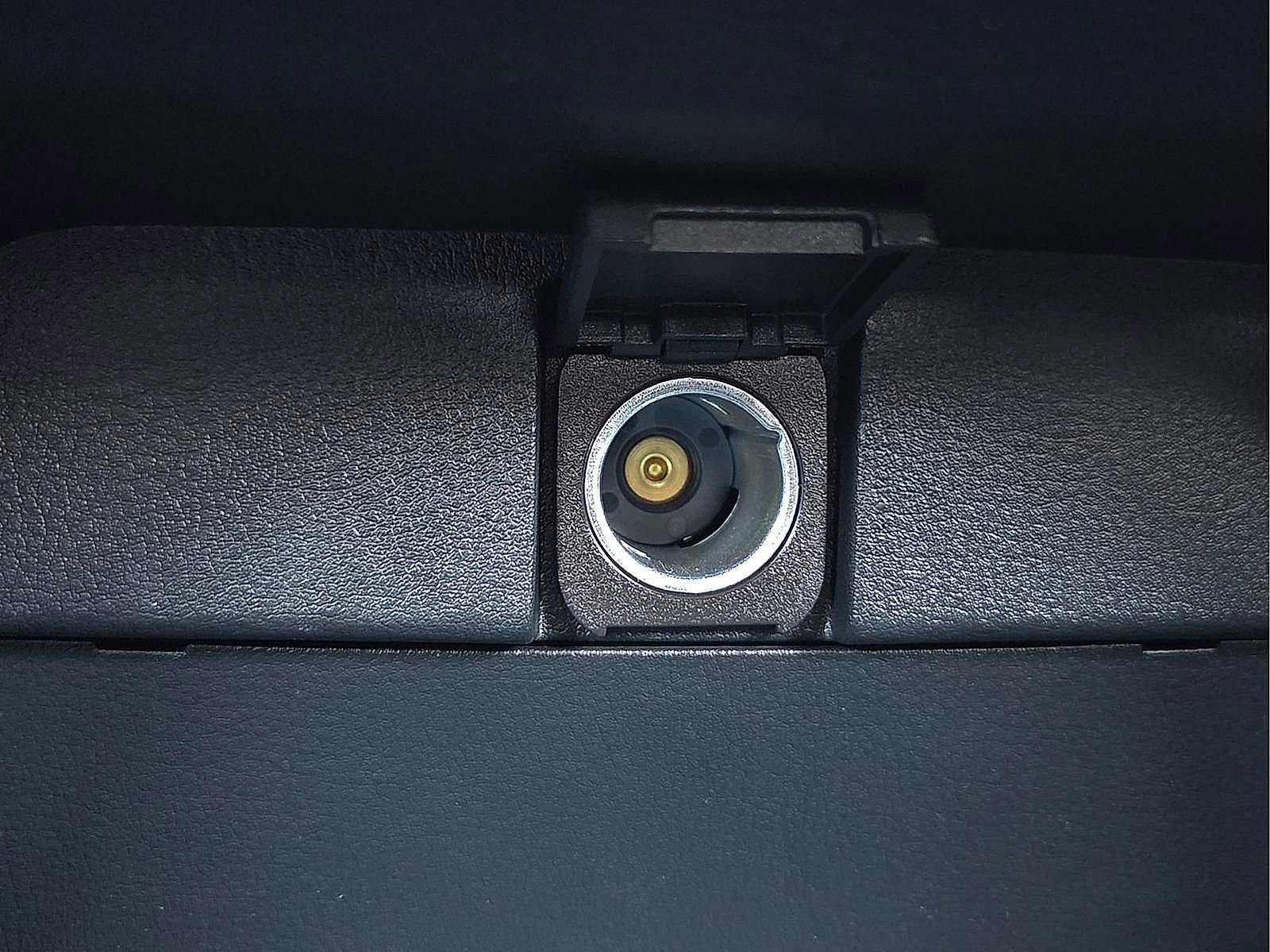 Used 2025 MAZDA CX-50 AWD 2.5 S w/ Premium Package image 19