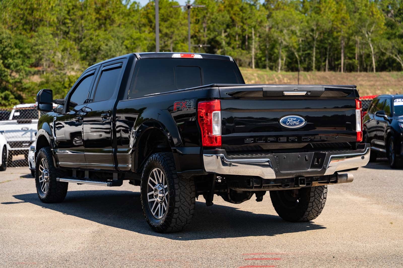 Certified 2019 Ford F250 Lariat w/ Lariat Value Package AWD/4WD image 5