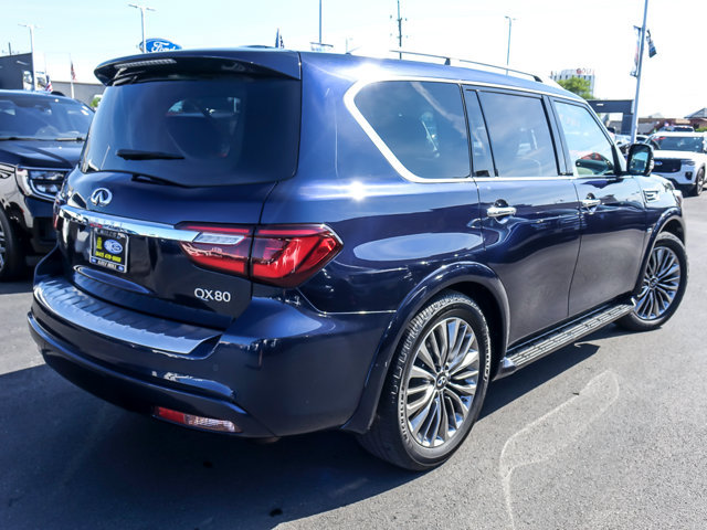 Used 2018 INFINITI QX80 4WD w/ Driver Assistance Package image 7