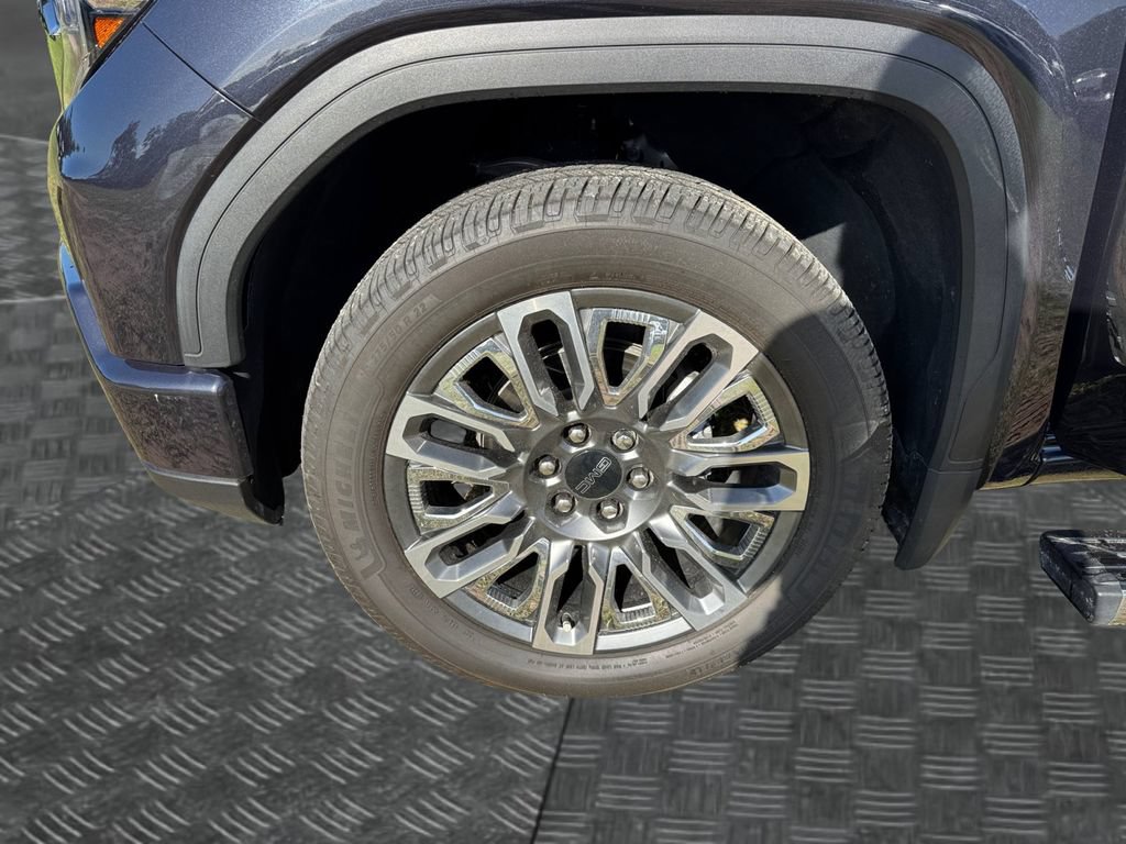 Used 2024 GMC Sierra 1500 Denali Ultimate AWD/4WD image 19