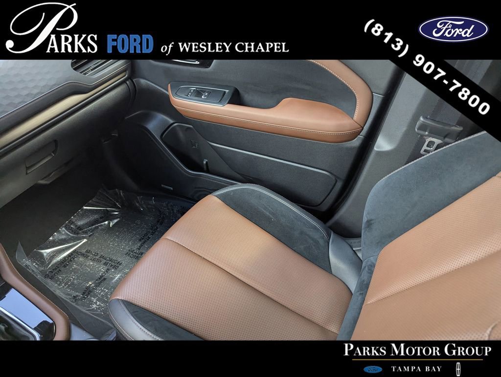 Used 2025 Subaru Forester Touring image 14