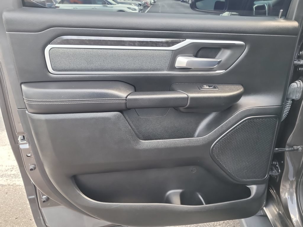 Used 2021 RAM 1500 Big Horn AWD/4WD image 9