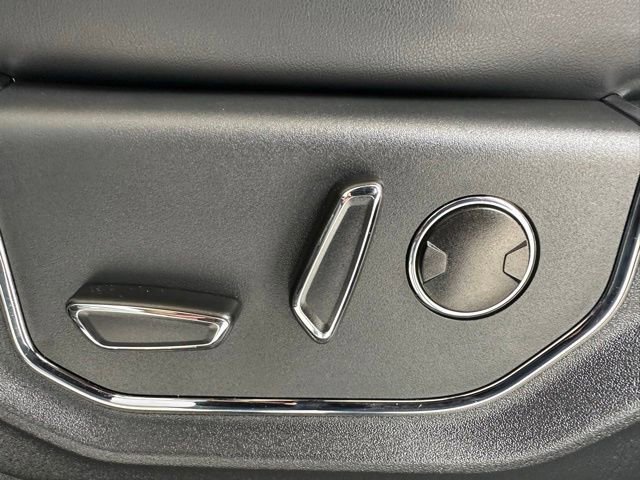 Certified 2023 Ford Expedition Max Platinum image 34