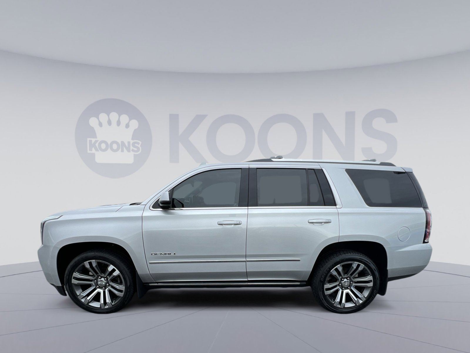 Used 2018 GMC Yukon Denali w/ Denali Ultimate Package AWD/4WD image 7