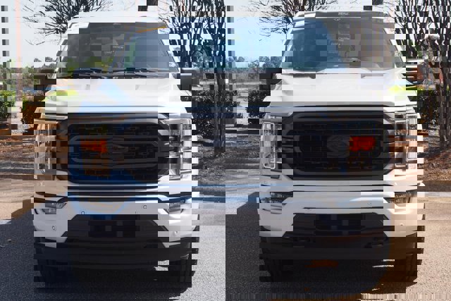 Certified 2022 Ford F150 XLT w/ Equipment Group 302A High image 8