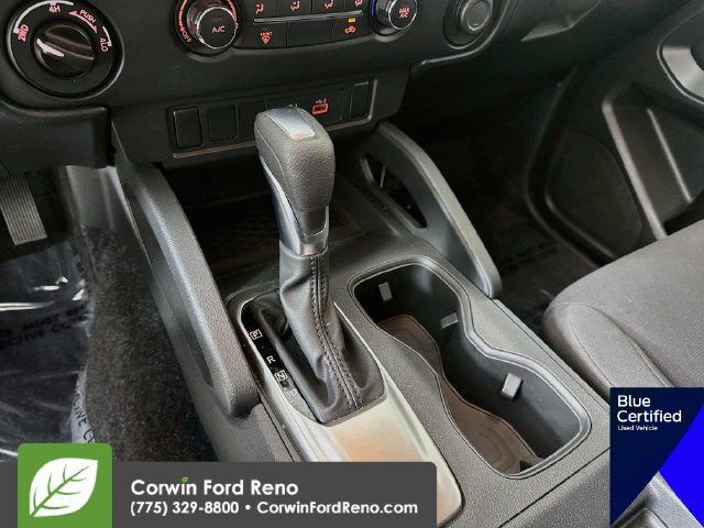Used 2022 Nissan Frontier S AWD/4WD image 19