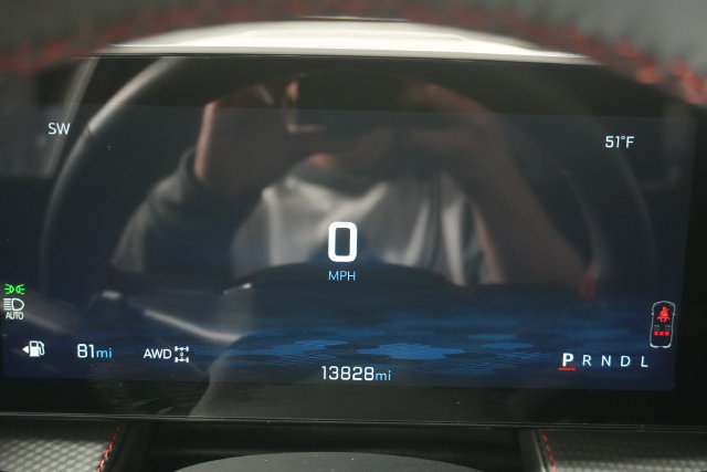 Used 2025 Chevrolet Equinox RS AWD/4WD image 11