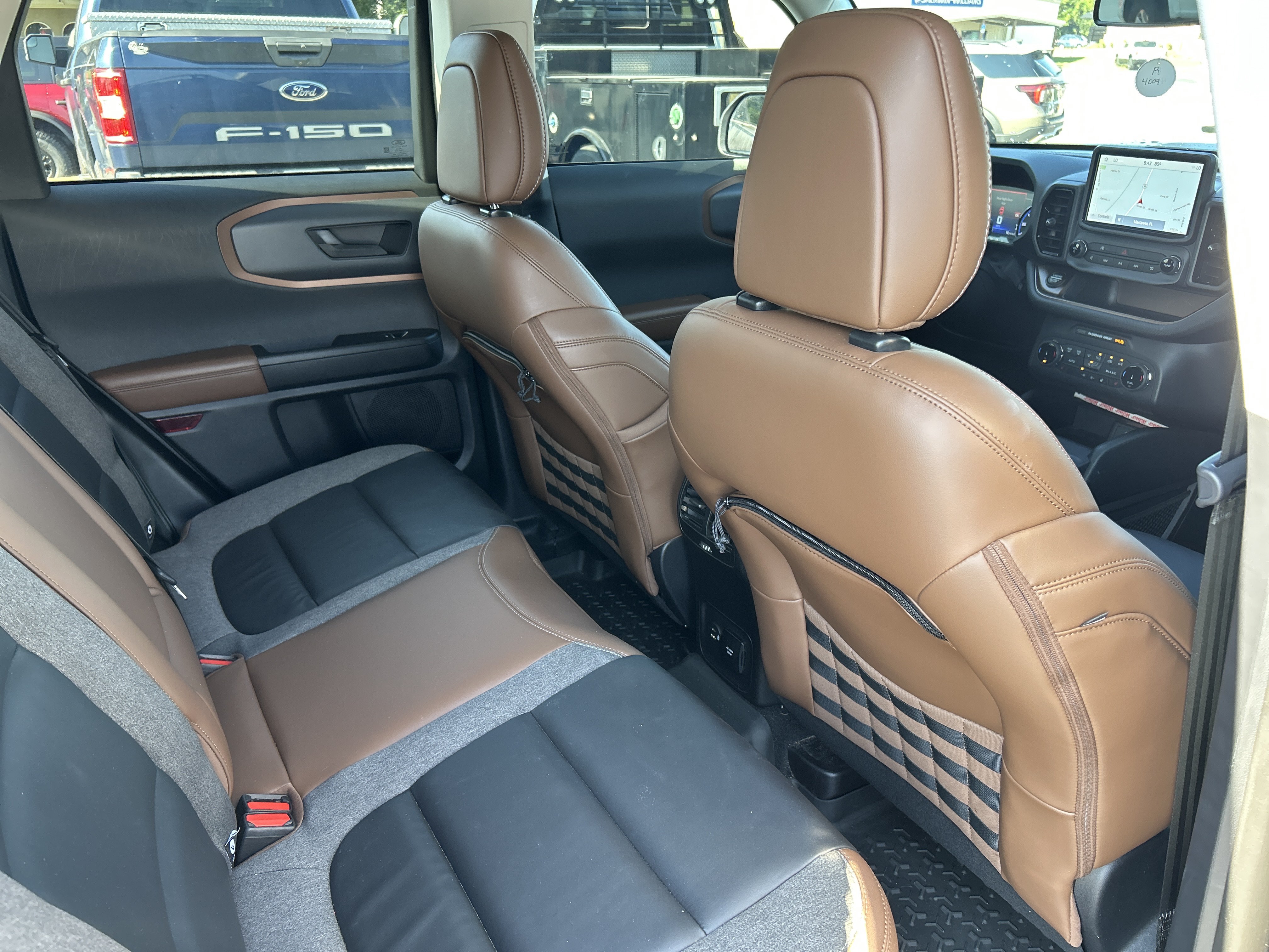 Certified 2022 Ford Bronco Sport Outer Banks w/ Tech Package AWD/4WD image 21