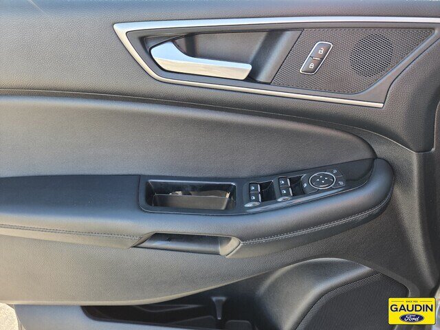 Certified 2018 Ford Edge SEL w/ Equipment Group 201A FWD image 18