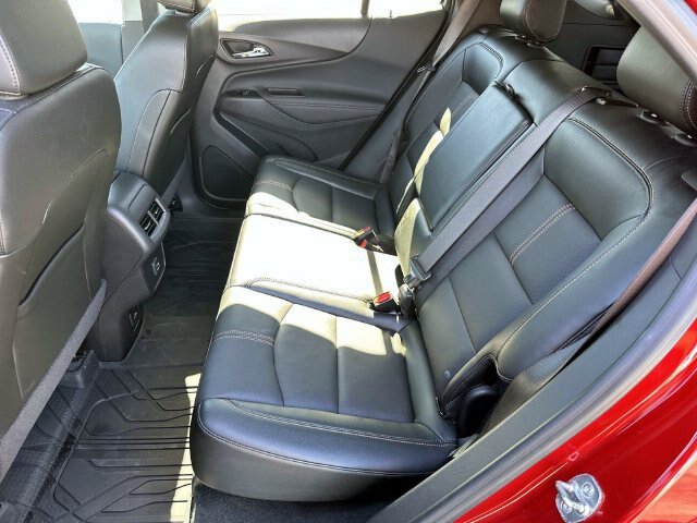 Used 2024 Chevrolet Equinox Premier w/ LPO, Floor Liner Package FWD image 7