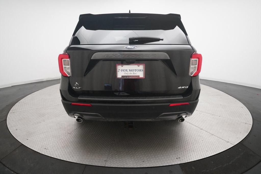 Certified 2022 Ford Explorer XLT w/ XLT Sport Appearance Package AWD/4WD image 26