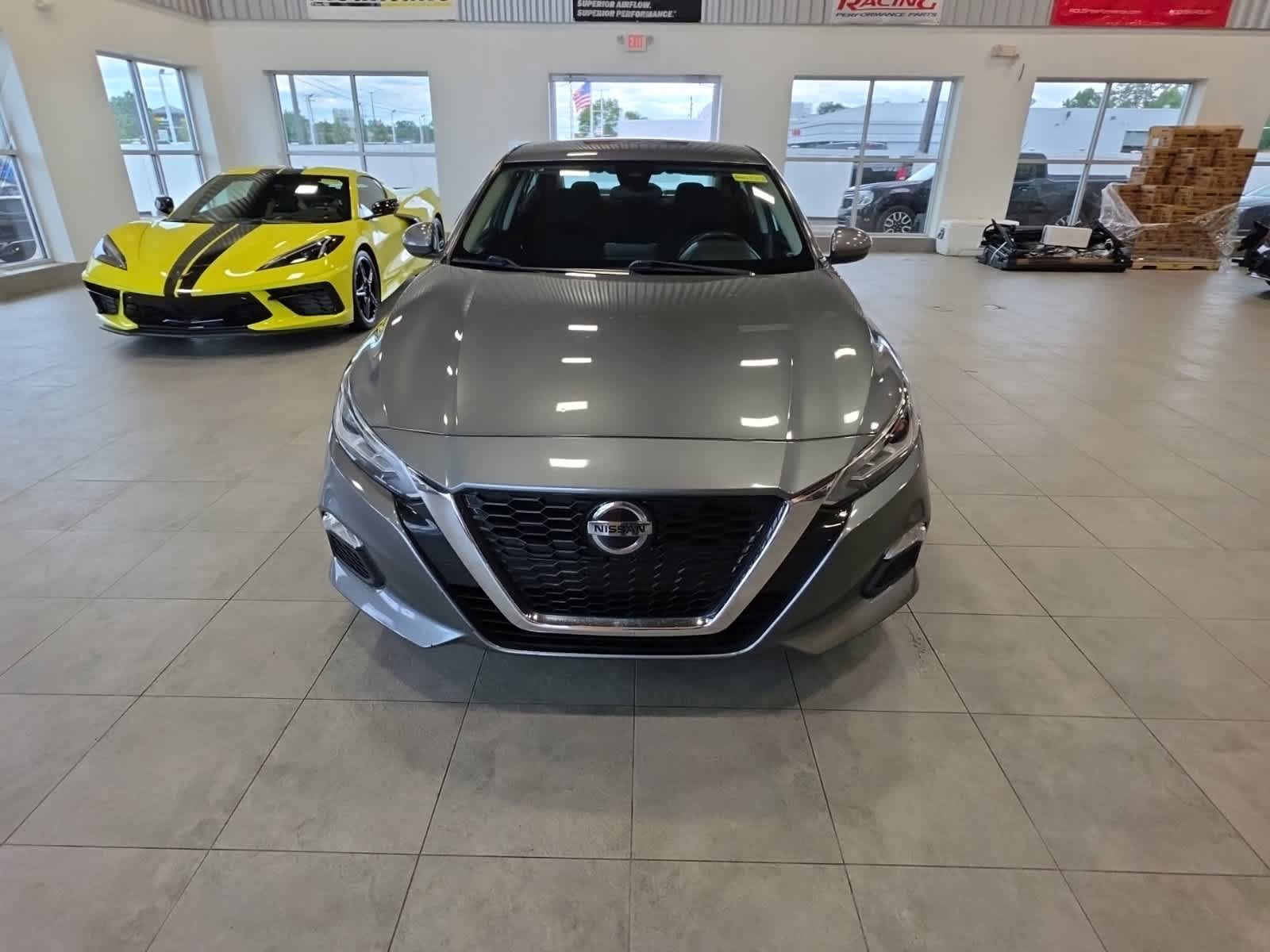 Used 2022 Nissan Altima 2.5 SV FWD image 3