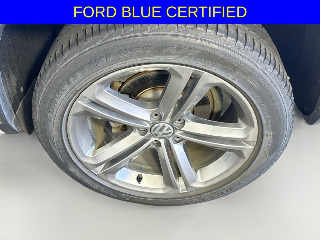 Used 2017 Volkswagen Tiguan Sport FWD image 35