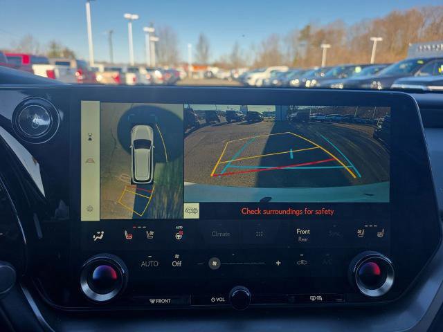 Used 2024 Lexus TX 500h AWD w/ Technology Package image 33