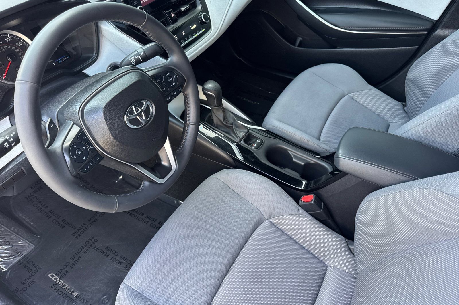 Used 2022 Toyota Corolla SE w/ Carpet Mat Package (TMS) FWD image 12