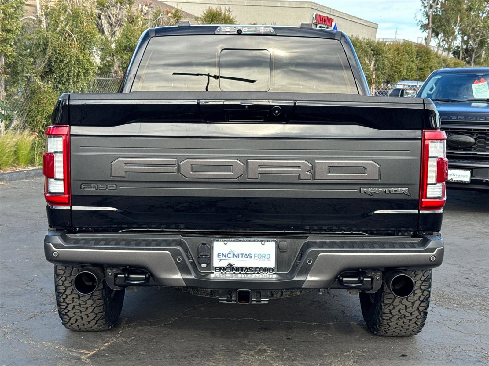 Certified 2022 Ford F150 Raptor w/ Equipment Group 801A High image 4