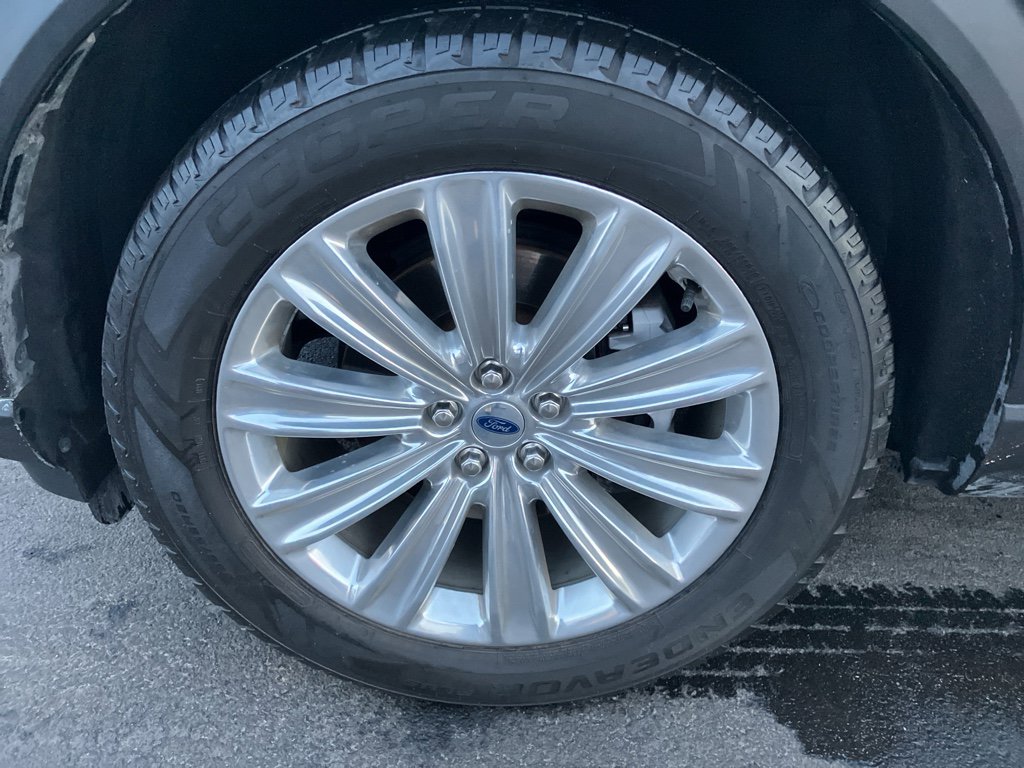 Certified 2021 Ford Explorer Limited w/ Equipment Group 301A image 11