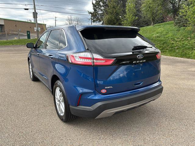 Certified 2021 Ford Edge SEL FWD image 3