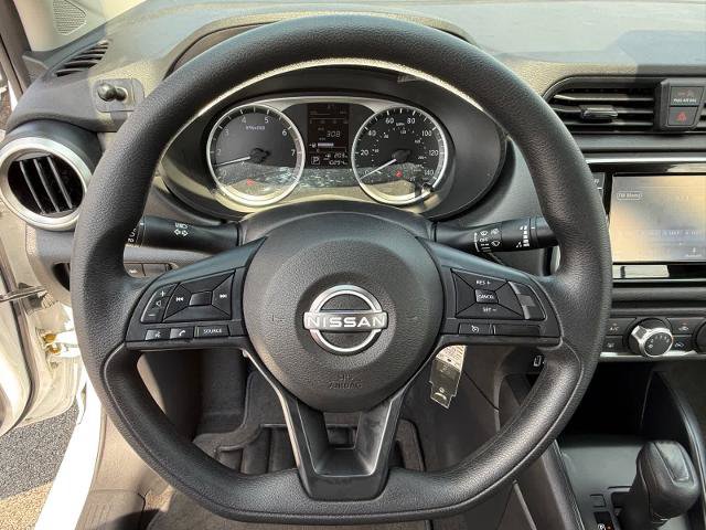 Used 2025 Nissan Versa S w/ Trunk Package FWD image 14