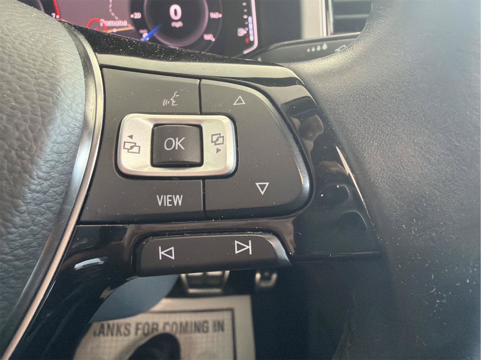 Used 2019 Volkswagen Atlas SEL R-Line FWD image 27