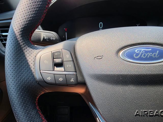 Certified 2024 Ford Escape ST-Line w/ Tech Pack #1 AWD/4WD image 21