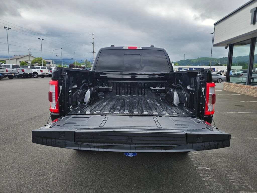 Certified 2023 Ford F150 Platinum AWD/4WD image 9