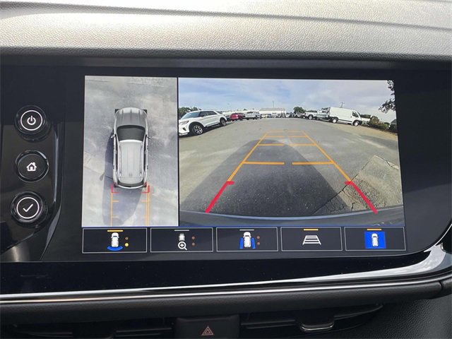 Used 2022 Buick Envision Avenir w/ Technology Package II image 28