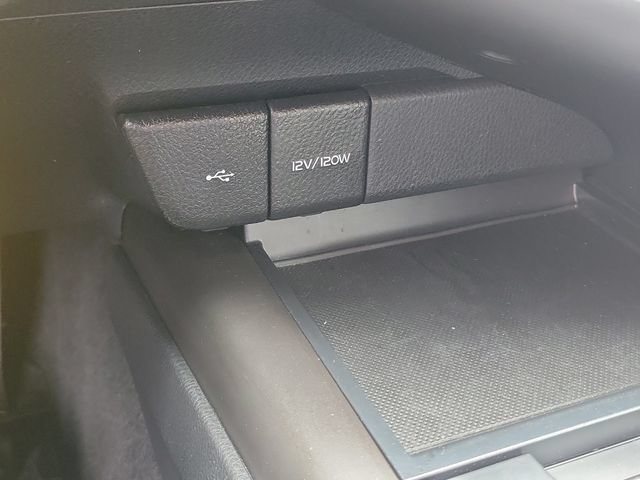 Used 2024 Toyota Camry SE FWD image 12