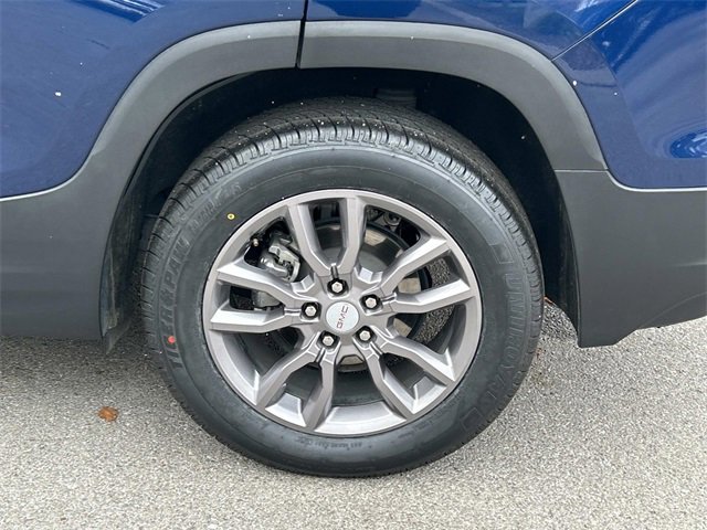 Used 2023 GMC Terrain SLT image 12