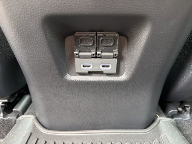 Used 2025 Toyota RAV4 XLE Premium w/ Weather Package AWD/4WD image 20