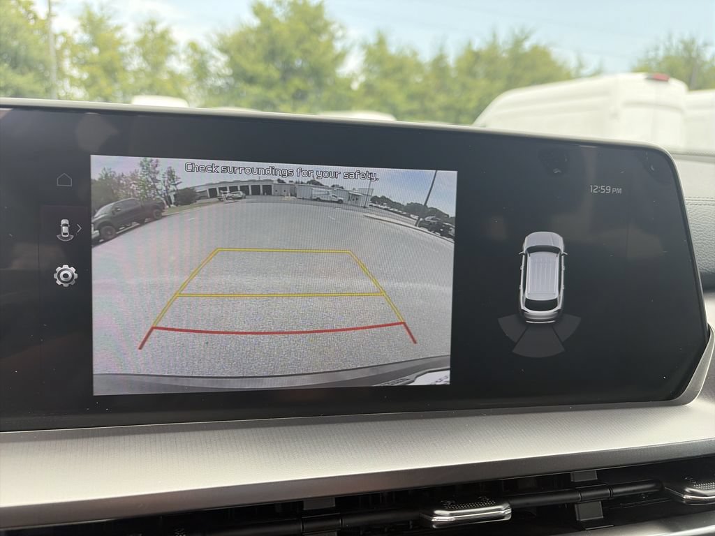 Used 2025 Kia Telluride S FWD image 24