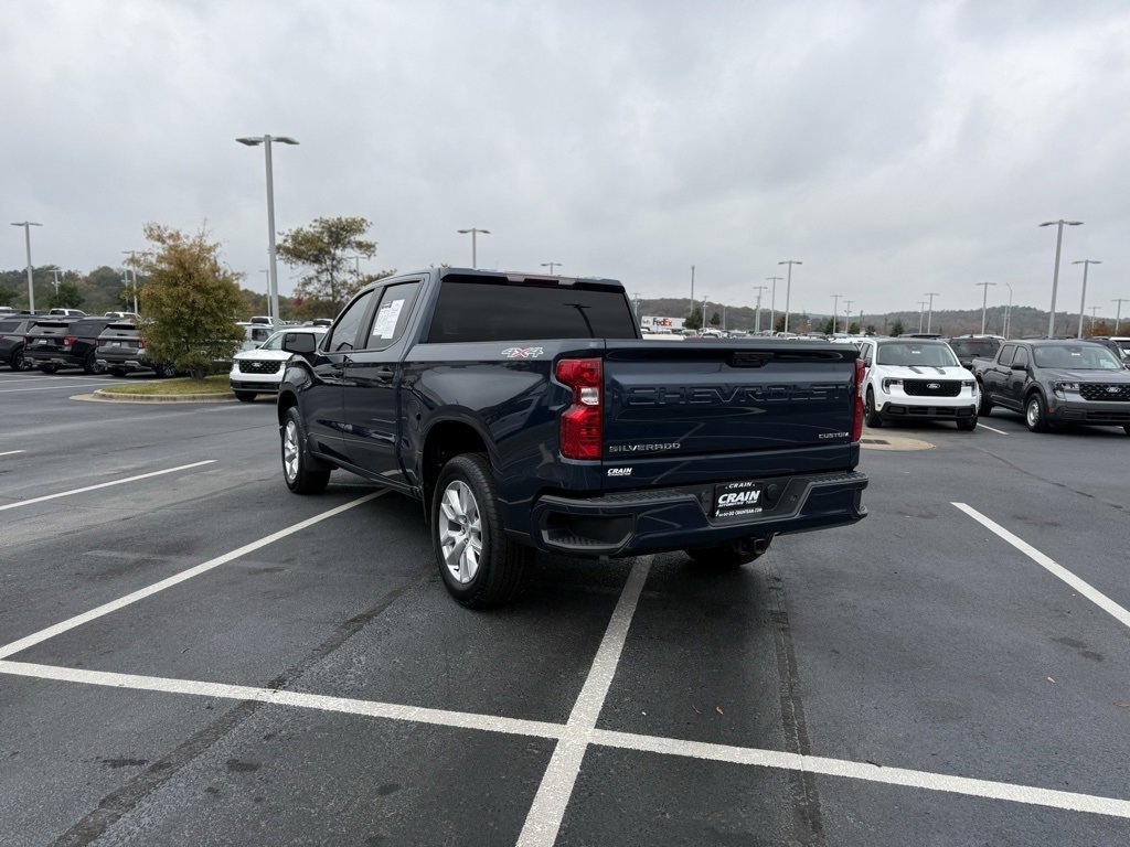 Used 2022 Chevrolet Silverado 1500 Custom image 3
