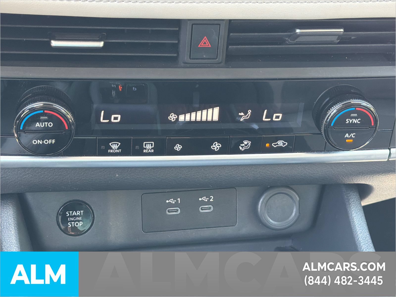 Used 2025 Nissan Rogue SV FWD image 35