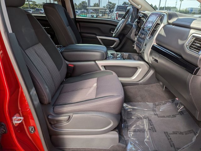 Used 2024 Nissan Titan SV w/ SV Convenience Package AWD/4WD image 36