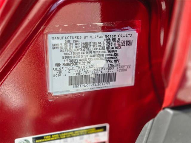 Used 2025 Nissan Kicks SV AWD/4WD image 24