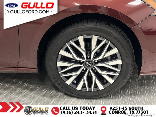 Used 2025 Nissan Altima 2.5 SV AWD/4WD image 30
