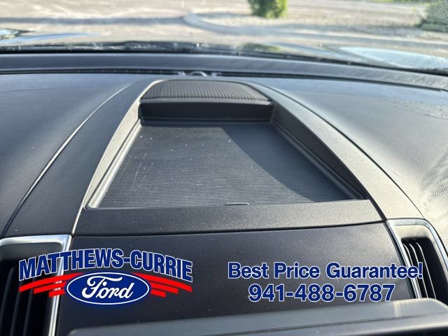Certified 2024 Ford Edge Titanium AWD/4WD image 18