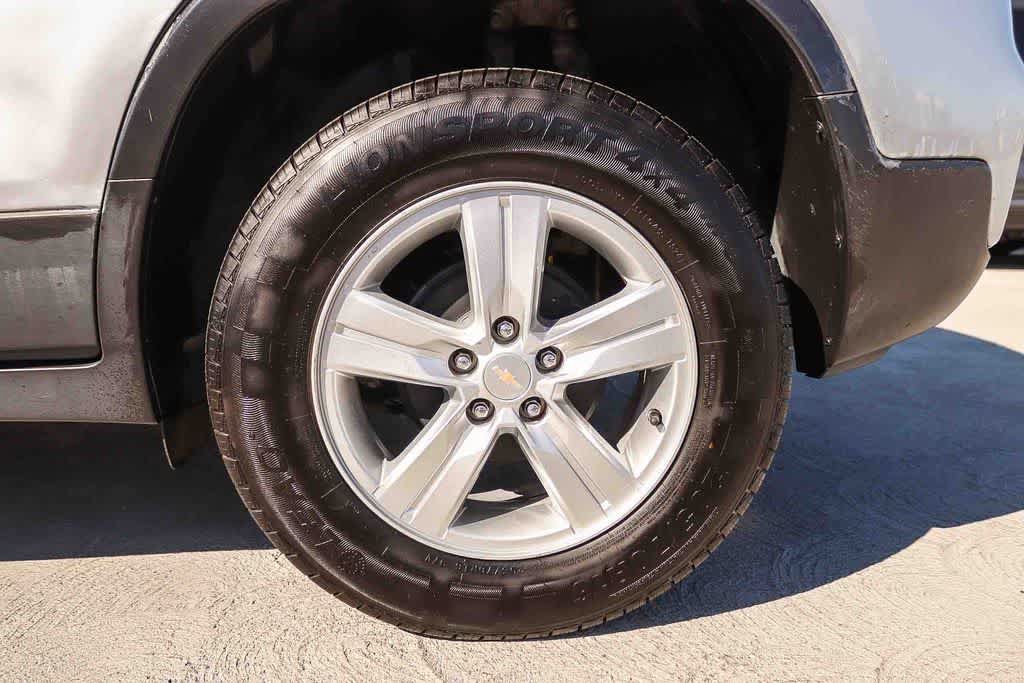 Used 2022 Chevrolet Trax LS w/ Tint and Cruise Package FWD image 10