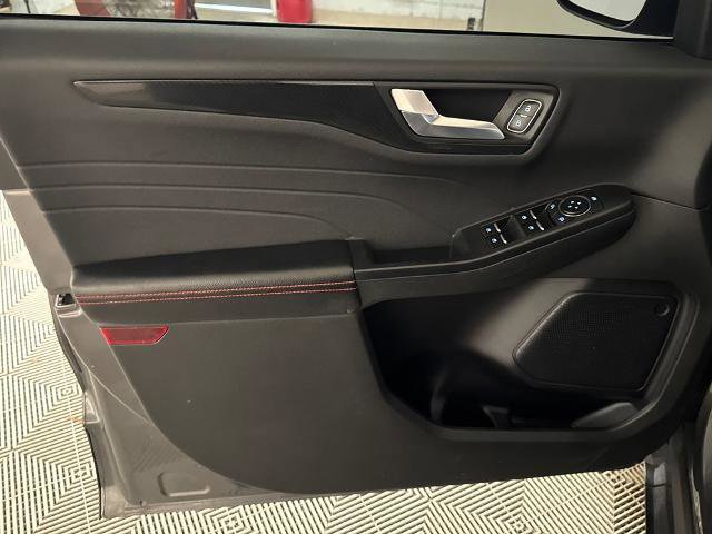 Certified 2024 Ford Escape ST-Line w/ Tech Pack #1 FWD image 15