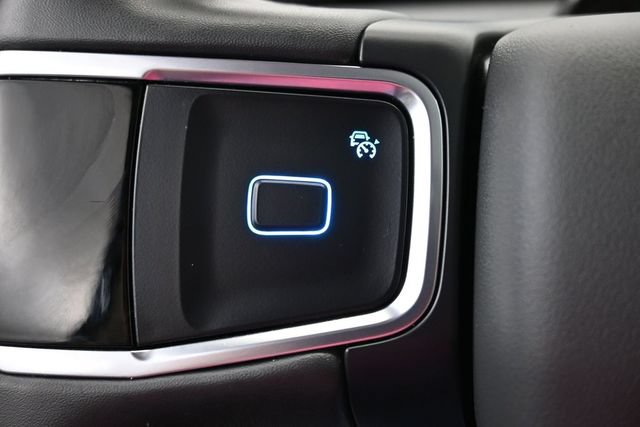 Certified 2025 Ford Expedition Active AWD/4WD image 18