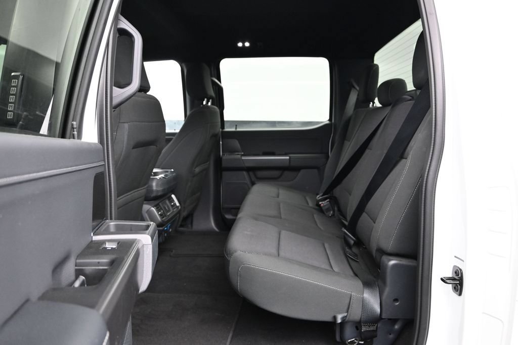 Certified 2024 Ford F150 XLT w/ XLT Black Appearance Package AWD/4WD image 18