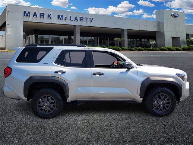 Used 2025 Toyota 4Runner SR5 image 6