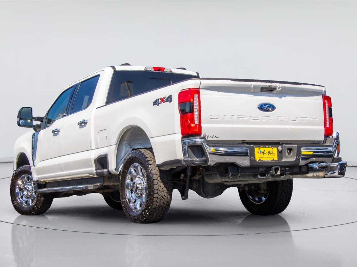 Certified 2023 Ford F250 Lariat w/ Chrome Package AWD/4WD image 4