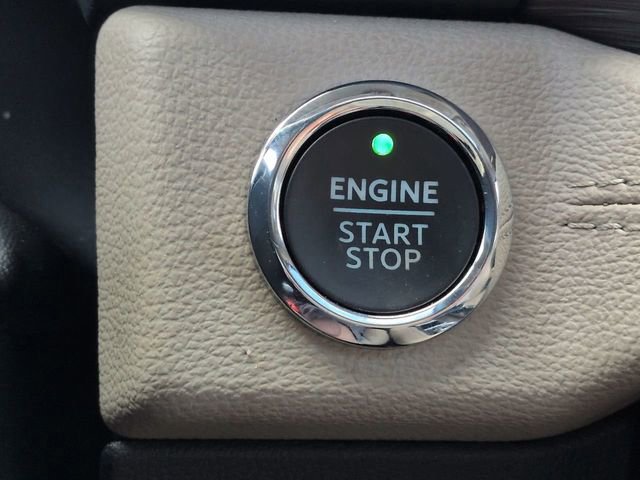 Certified 2024 Ford Expedition Limited image 33