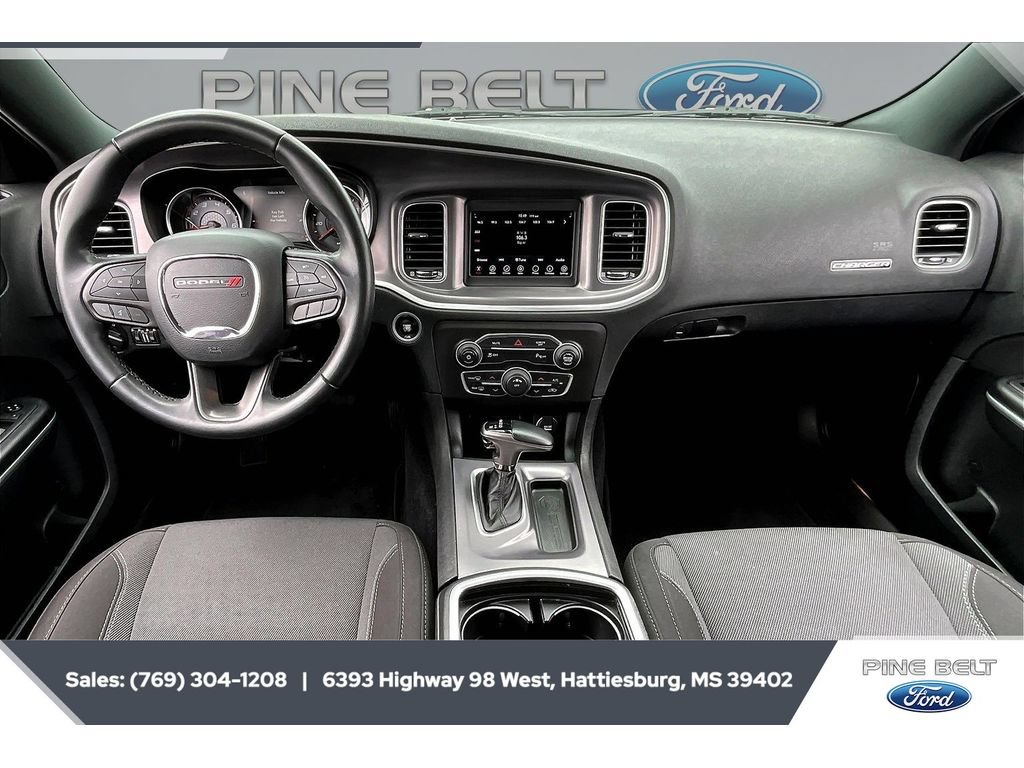 Used 2021 Dodge Charger SXT RWD image 13