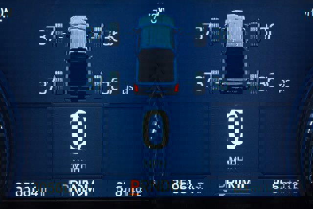 Certified 2022 Ford F150 XLT w/ Equipment Group 301A Mid RWD image 29