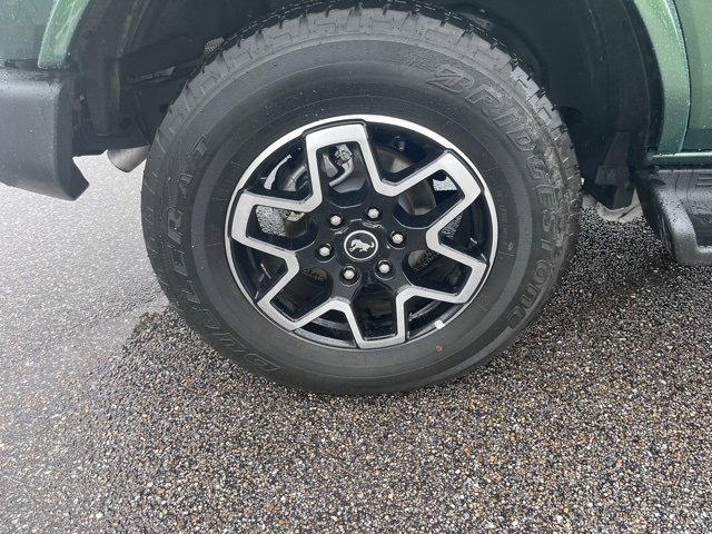 Certified 2025 Ford Bronco Outer Banks image 9